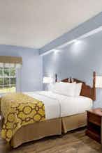 Hotel Baymont Inn Henderson Oxford photo 1