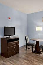Hotel Baymont Inn Henderson Oxford photo 4
