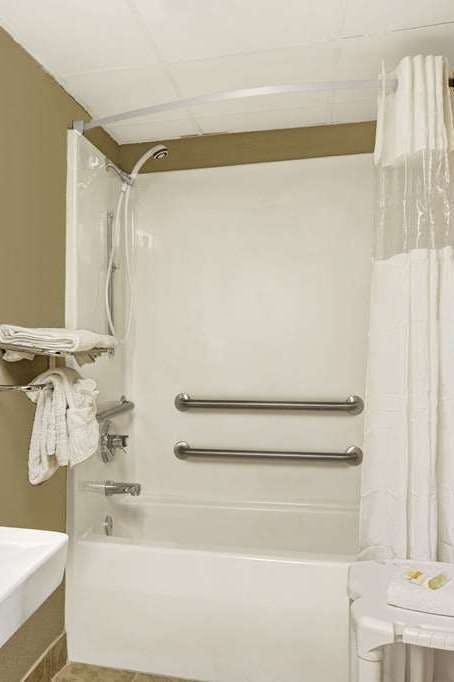 Hotel Days Inn by Wyndham Conover-Hickory photo 5