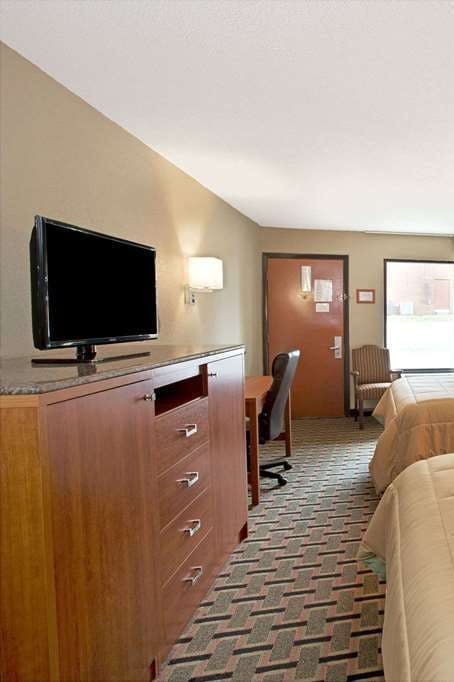 Hotel Days Inn by Wyndham Conover-Hickory photo 3