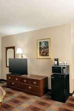 Hotel Super 8 Holton photo 4
