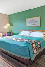 Hotel Super 8 Pontoon Beach IL photo 3