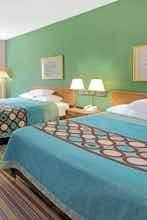 Hotel Super 8 Pontoon Beach IL photo 2