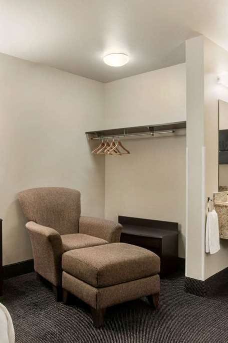 Hotel Baymont Inn Suites Glenwood photo 2