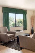 Hotel Baymont Inn Suites Glenwood photo 4