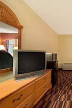 Hotel Travelodge Sturgis photo 3