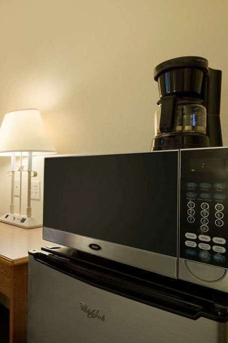 Hotel Travelodge by Wyndham Sturgis photo 4