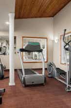 Hotel Ramada by Wyndham Elizabethtown photo 5