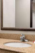 Hotel Ramada by Wyndham Elizabethtown photo 4