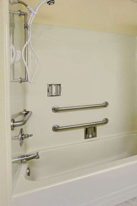 Hotel Days Inn & Suites by Wyndham Hickory photo 4