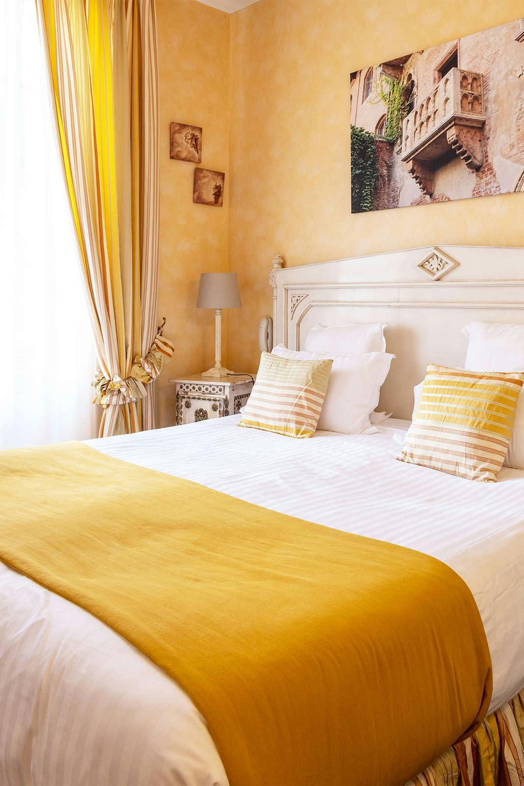 Hotel Domaine des Thomeaux, The Originals Relais photo 1