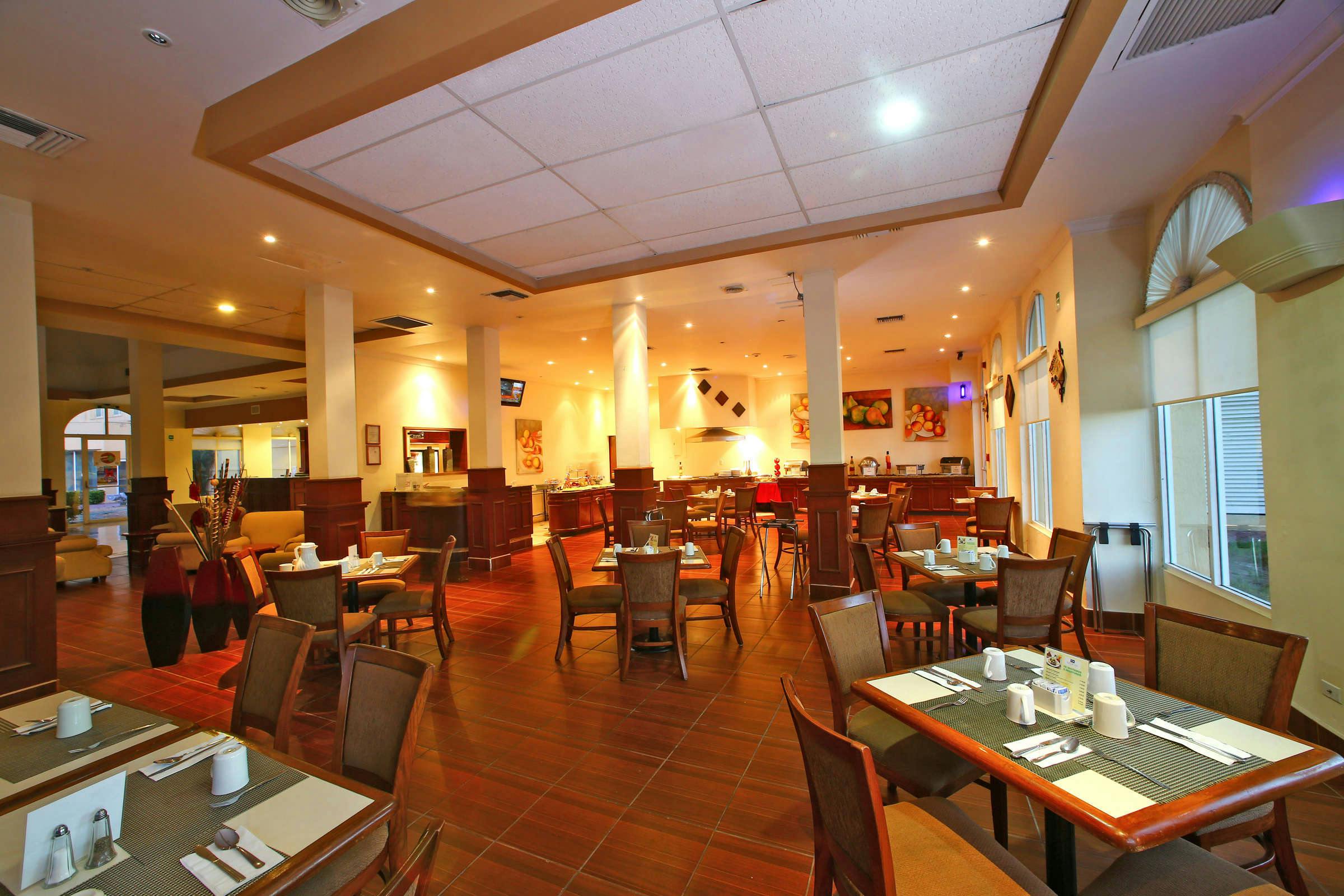 Hotel Krystal Urban Ciudad Juárez photo 1