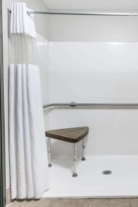 Hotel Howard Johnson by Wyndham Lafayette photo 3