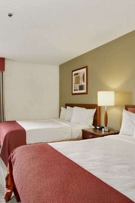 Hotel Baymont Haubstadt Evansville N photo 1