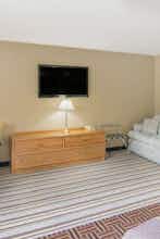 Hotel Super 8 by Wyndham Knoxville photo 3