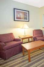 Hotel Baymont Marion photo 5