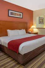 Hotel Baymont Marion photo 2