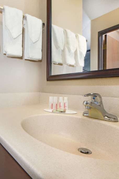 Hotel Super 8 by Wyndham Fairfield photo 3