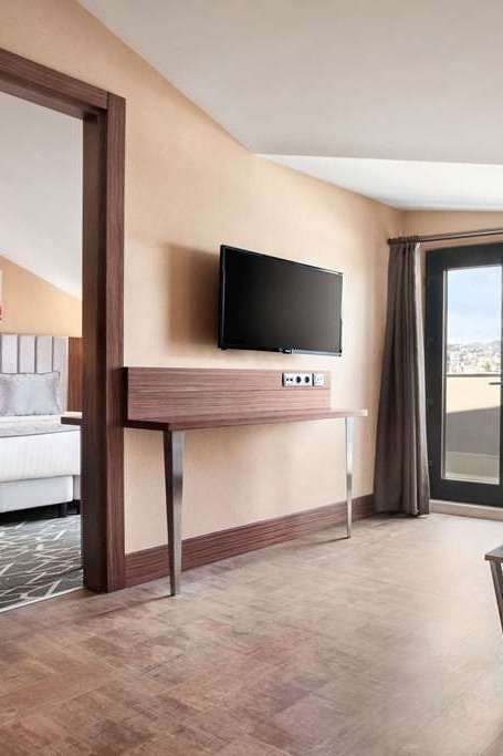 Hotel Ramada by Wyndham Istanbul Alibeykoy photo 5