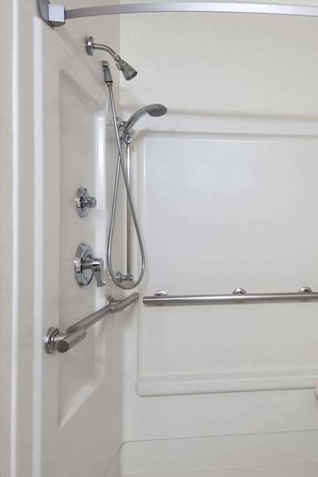 Hotel Super 8 by Wyndham Kent/Akron Area photo 5