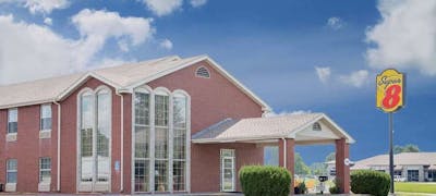 Super 8 Nixa Springfield Area