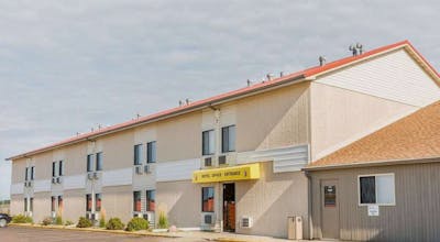 Super 8 by Wyndham Luverne I90