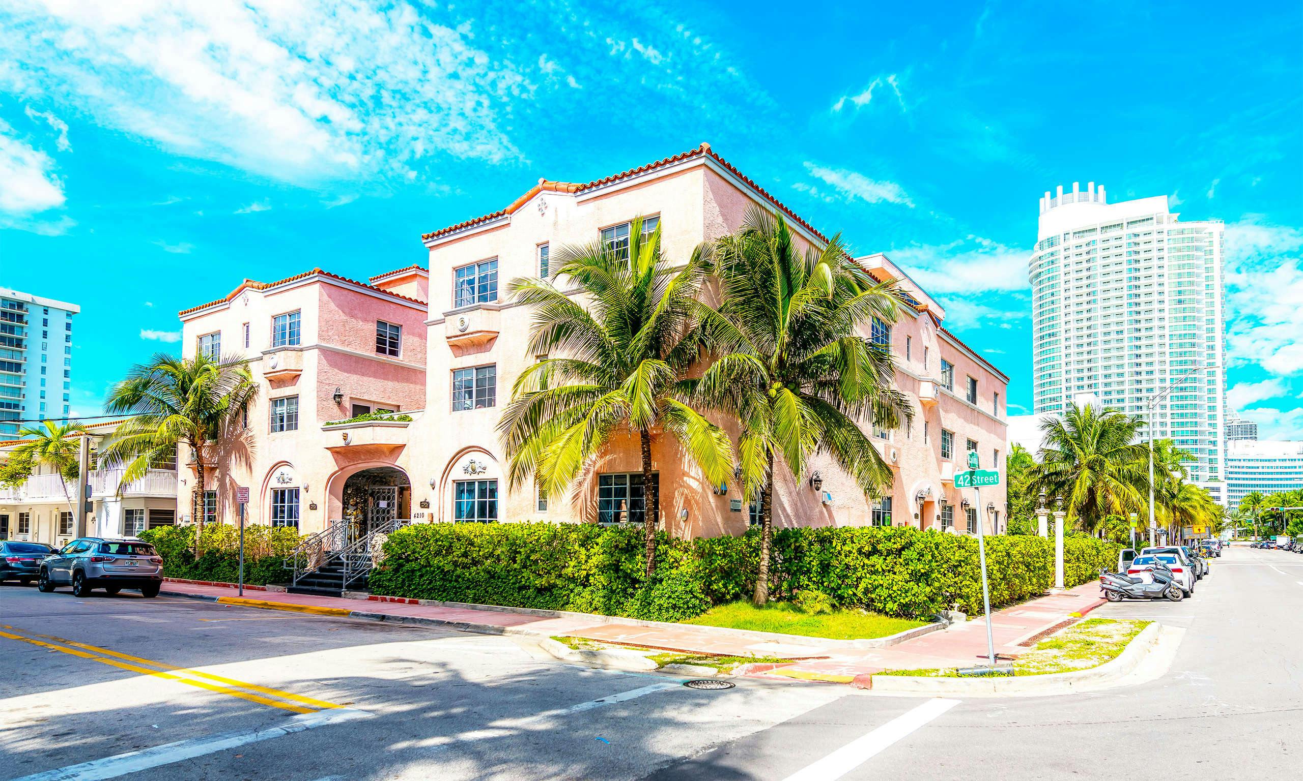 secret garden miami beach hotel reviews