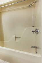 Hotel Travelodge by Wyndham Escanaba photo 5