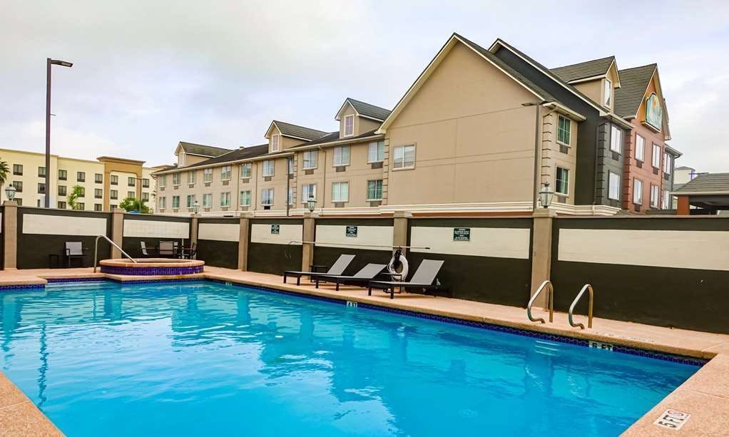 La Quinta Inn & Suites by Wyndham Pharr RGV Medical Center