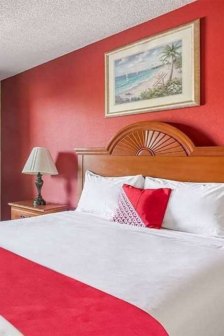 Hotel Baymont by Wyndham Marianna photo 1