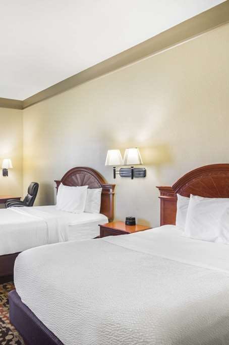 Hotel La Quinta Inn & Suites by Wyndham Belton - Temple South photo 3