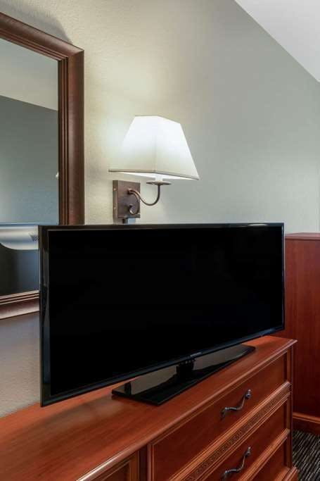 Hotel La Quinta Inn & Suites by Wyndham Rifle photo 3