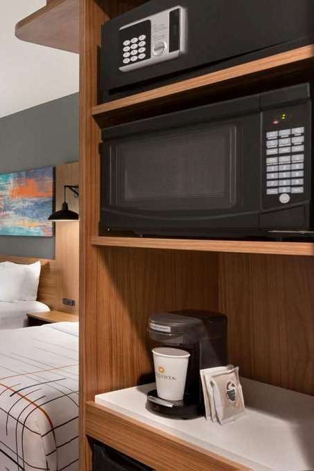 Hotel La Quinta Brunswick GA photo 3