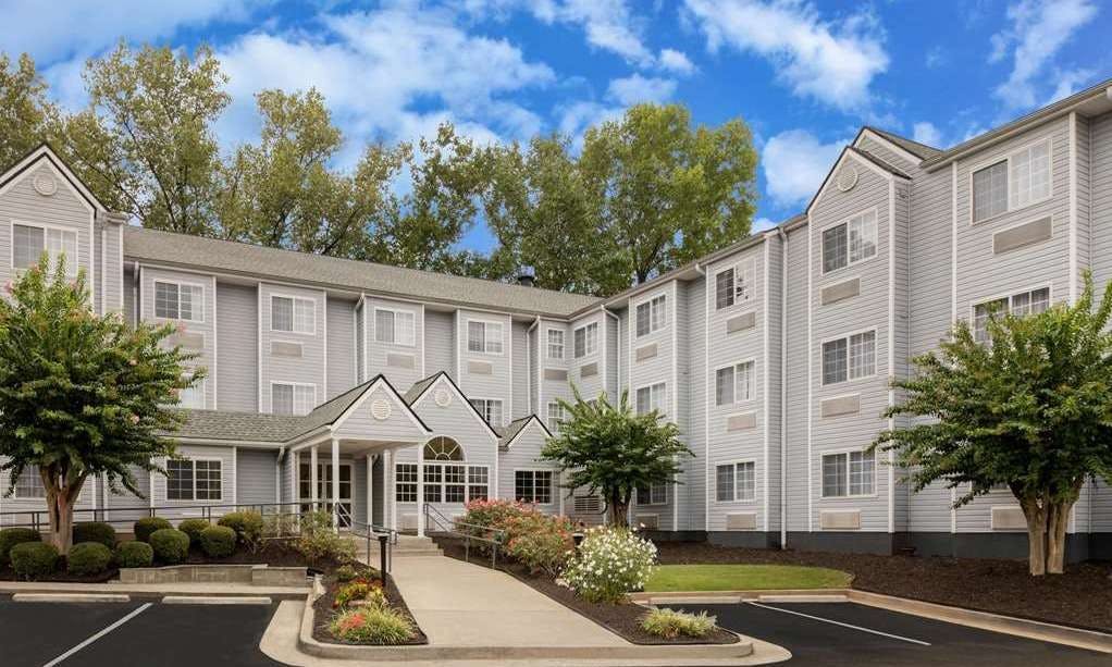 Microtel Inn & Suites by Wyndham Atlanta/Buckhead Area