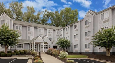 Microtel Inn & Suites by Wyndham Atlanta/Buckhead Area
