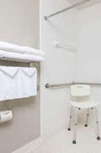 Hotel Microtel Inn & Suites by Wyndham Atlanta/Buckhead Area photo 5