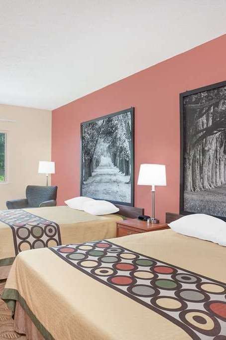 Hotel Super 8 by Wyndham Central City photo 1