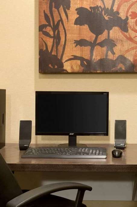 Hotel Days Inn Innisfail photo 2