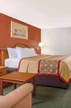 Hotel Days Inn and Suites New Iberia photo 2