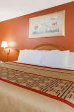 Hotel Days Inn and Suites New Iberia photo 1