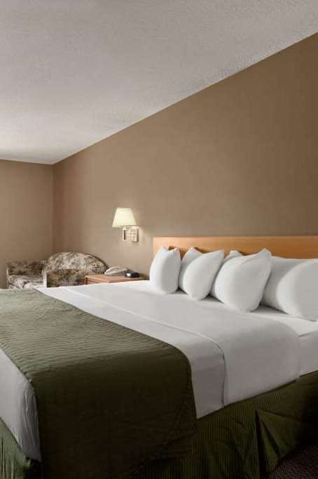 Hotel Super 8 by Wyndham Baker City photo 2