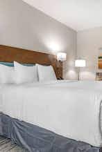 Hotel TRYP Tallahassee North photo 2