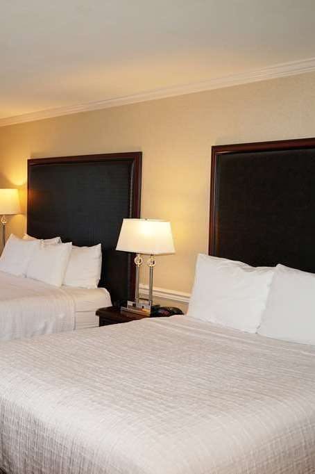 Hotel Wingate by Wyndham Bellingham Heritage Inn photo 2