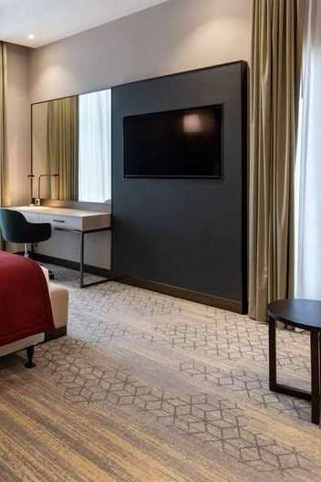 Hotel Ramada by Wyndham Riyadh King Fahd Road photo 3