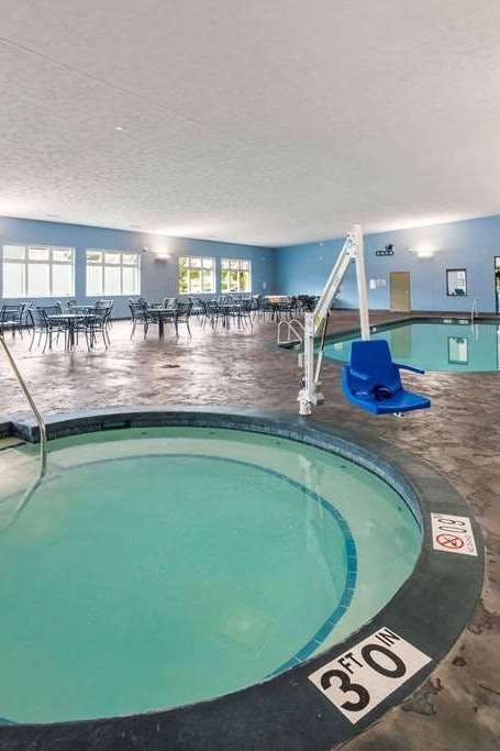 Hotel AA Green Bay Stadium photo 5