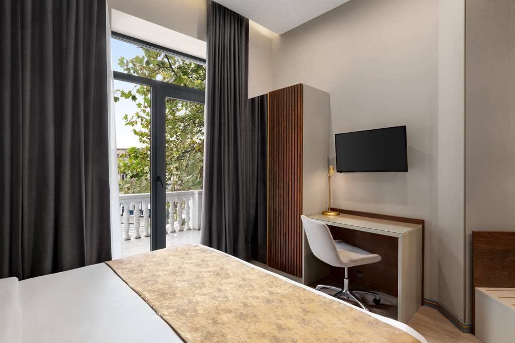 Hotel Tbilisi Chambers photo 5