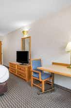 Hotel Travelodge by Wyndham Bridgewater photo 4