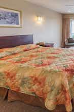 Hotel Travelodge by Wyndham Depoe Bay photo 1