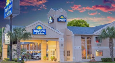 Days Inn by Wyndham Nacogdoches/SFA University/Downtown