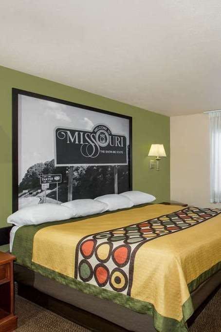 Hotel Super 8 by Wyndham Perryville photo 1